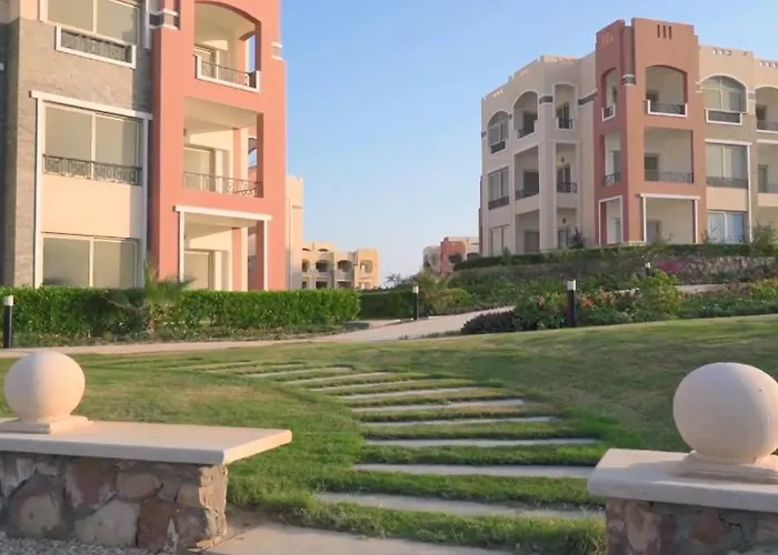Oyster Bay K7-14 * مرسى علم