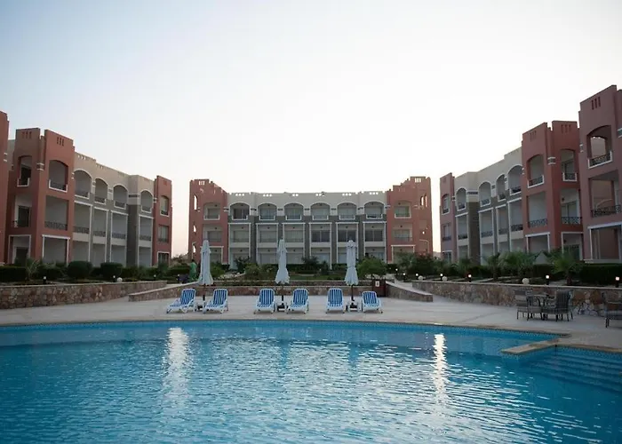 Oyster Bay K7-14 * مرسى علم